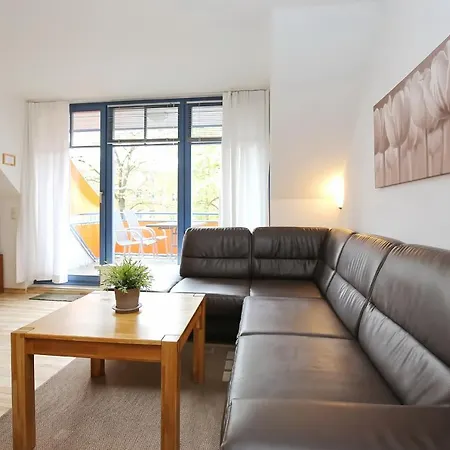 Papillon 15-7 Apartment *